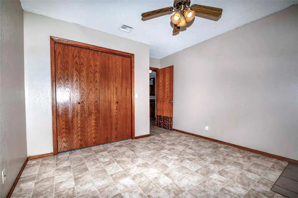 Photo 13 — 511 W 5th Street, Stroud, OK 74079