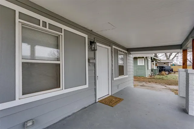 Photo 4 — 1617 NW 31st Street, Oklahoma City, OK 73118