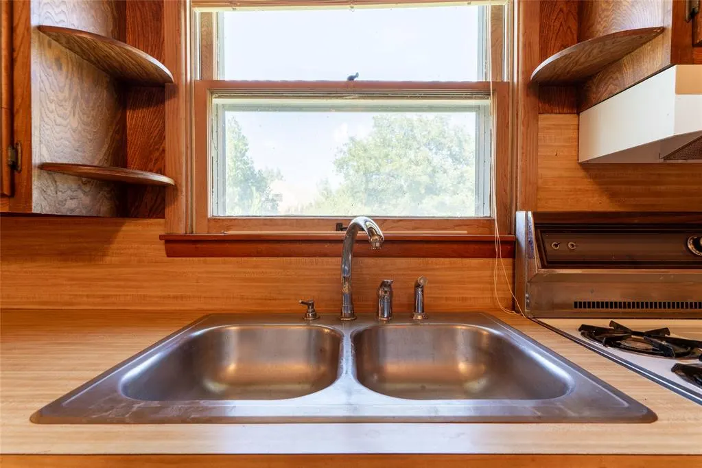 Photo 26 — 1741 Walton Road, Clinton, OK 73601
