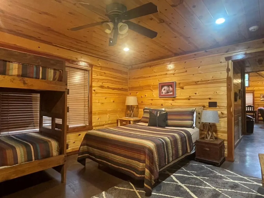 Photo 16 — 616 Southern Hills Road, Broken Bow, OK 74728
