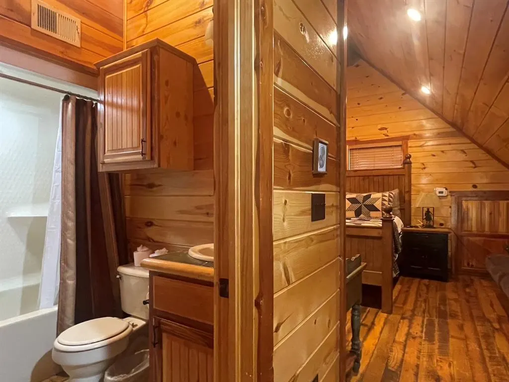 Photo 22 — 616 Southern Hills Road, Broken Bow, OK 74728