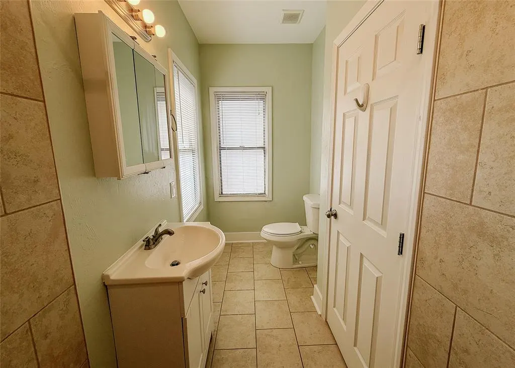 Photo 23 — 911 East Drive, Oklahoma City, OK 73105