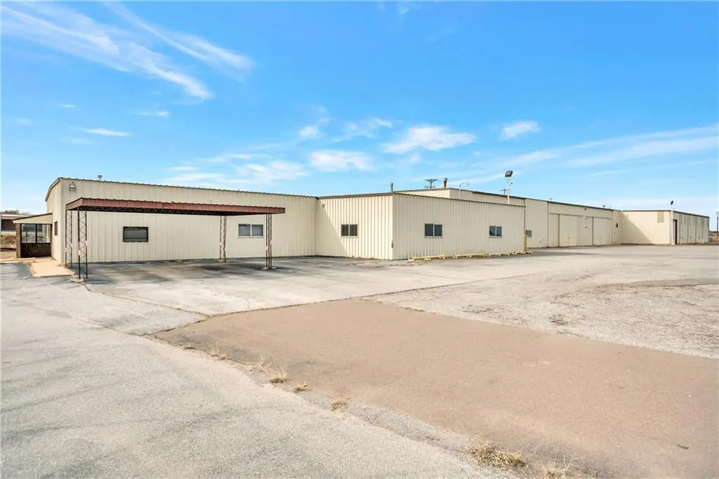Photo 18 — 6 Highway Highway, Elk City, OK 73644