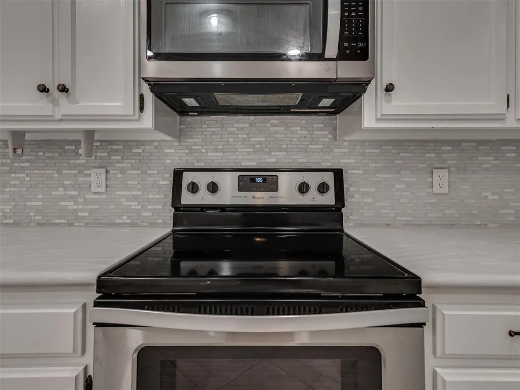 Photo 10 — 1306 Sean Court, Midwest City, OK 73110