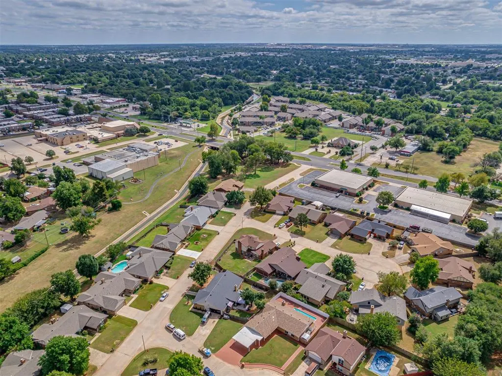 Photo 39 — 1306 Sean Court, Midwest City, OK 73110