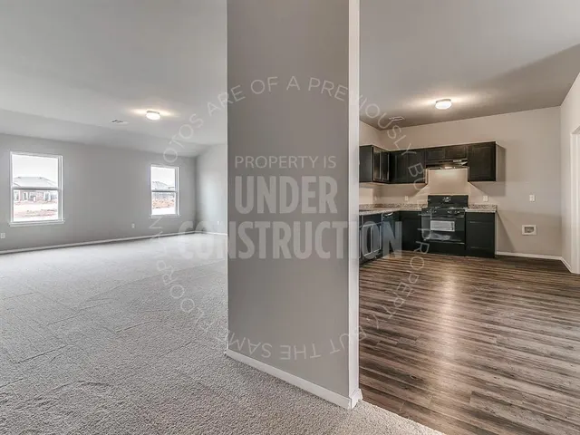 Photo 5 — 31089 Elderberry Drive, McLoud, OK 74851