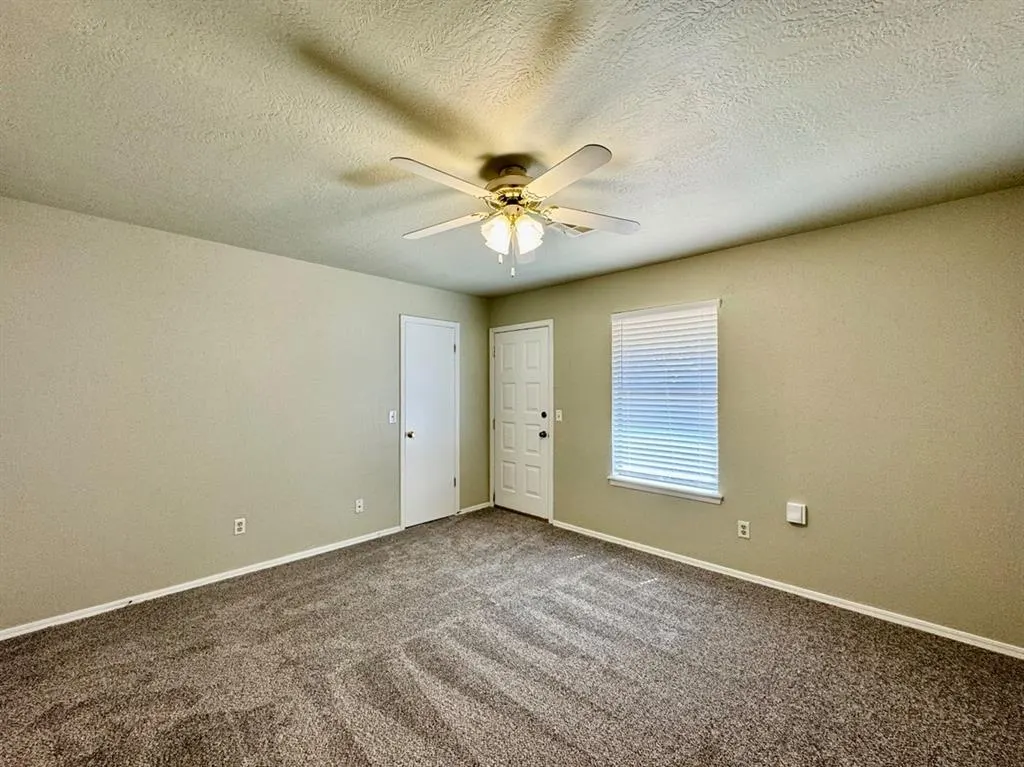 Photo 18 — 240 Barrett Place, Edmond, OK 73003