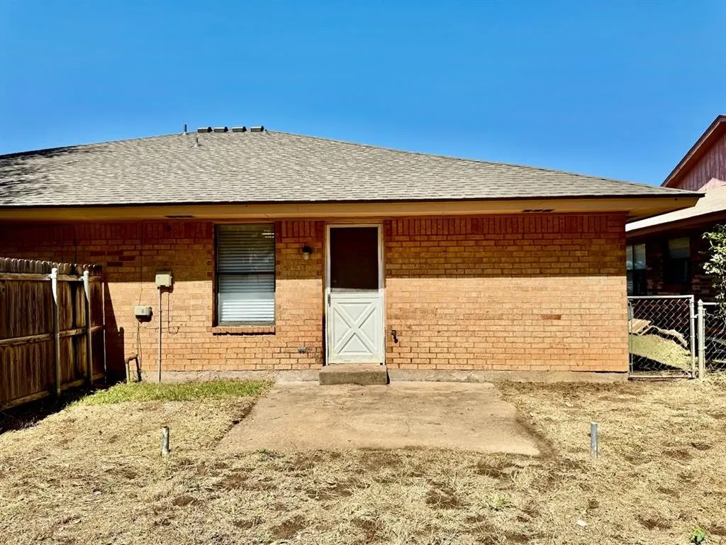 Photo 24 — 240 Barrett Place, Edmond, OK 73003