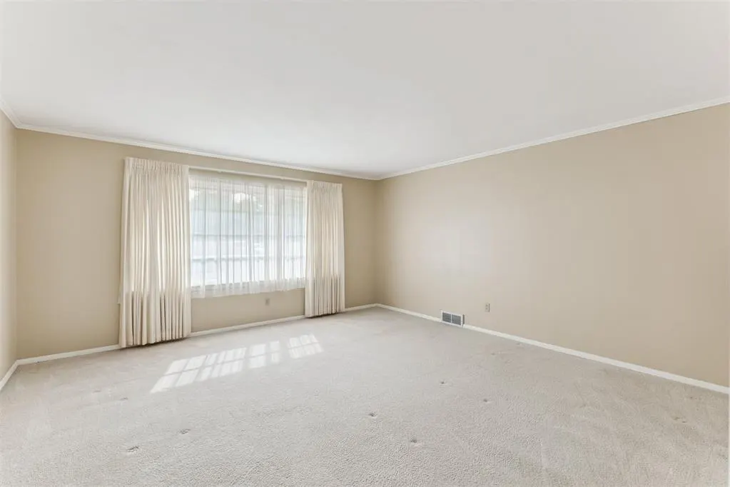 Photo 8 — 3113 NW 62nd Street, Oklahoma City, OK 73112