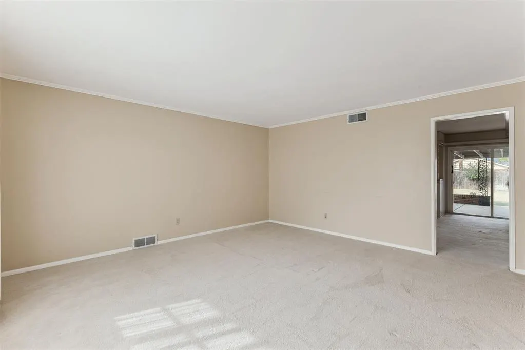 Photo 9 — 3113 NW 62nd Street, Oklahoma City, OK 73112
