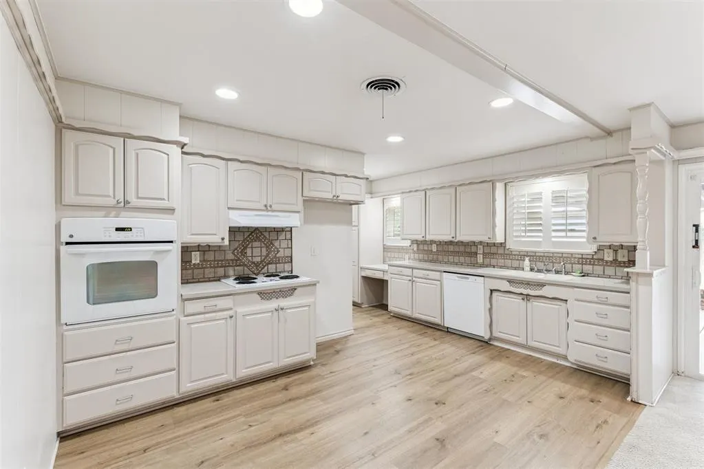 Photo 15 — 3113 NW 62nd Street, Oklahoma City, OK 73112