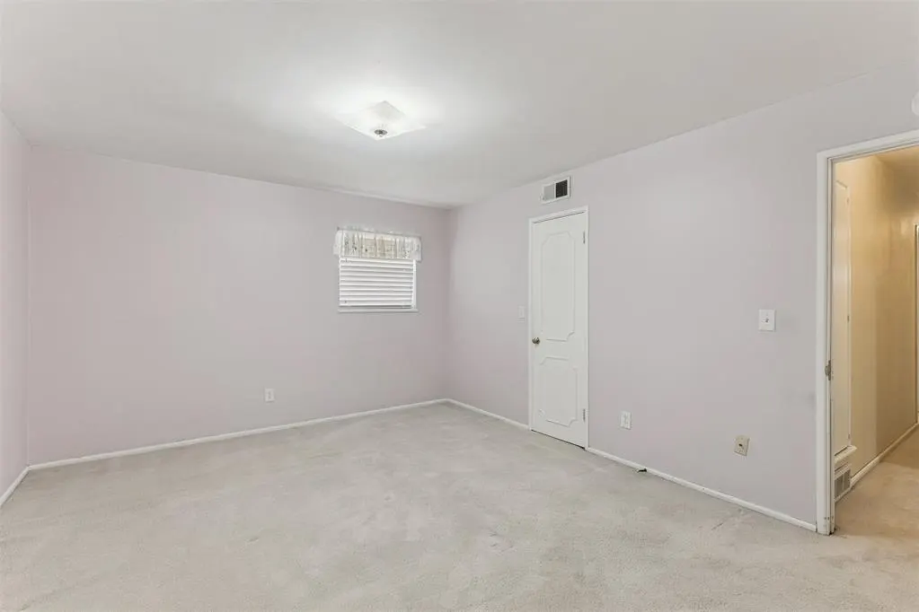 Photo 21 — 3113 NW 62nd Street, Oklahoma City, OK 73112