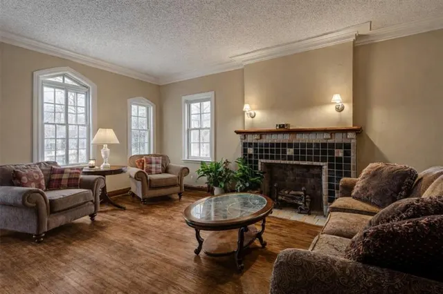 Photo 5 — 801 NE 17th Street, Oklahoma City, OK 73105