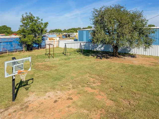 Photo 7 — 3901 S Bryant Avenue, Del City, OK 73115