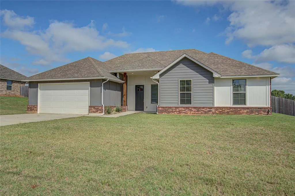 Front exterior — 17359 290th Street, Washington, OK 73093