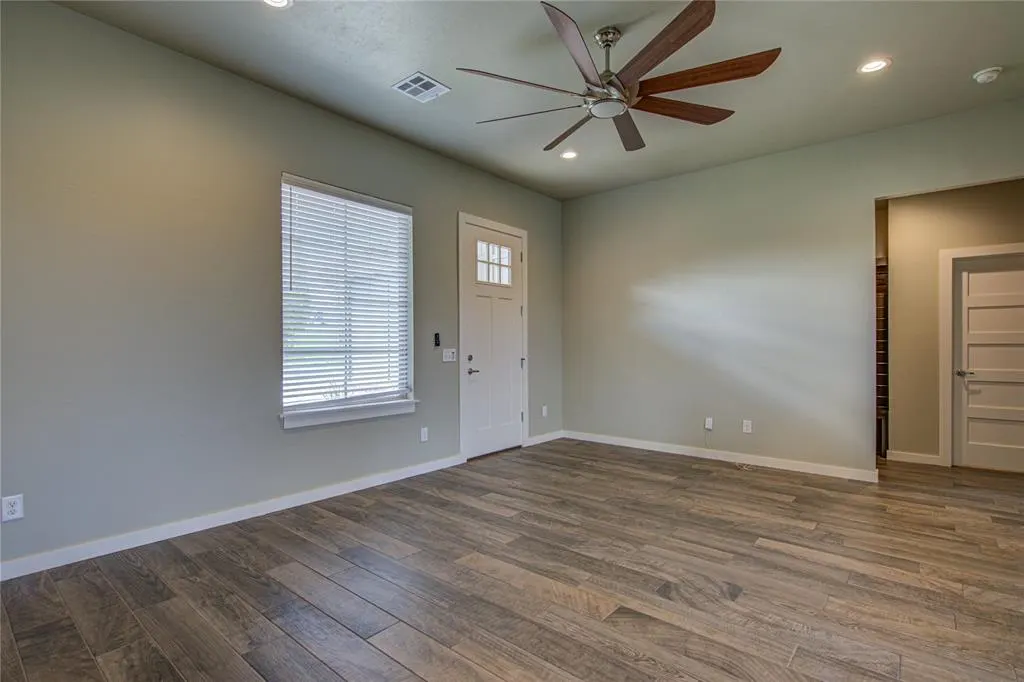 Photo 5 — 17359 290th Street, Washington, OK 73093