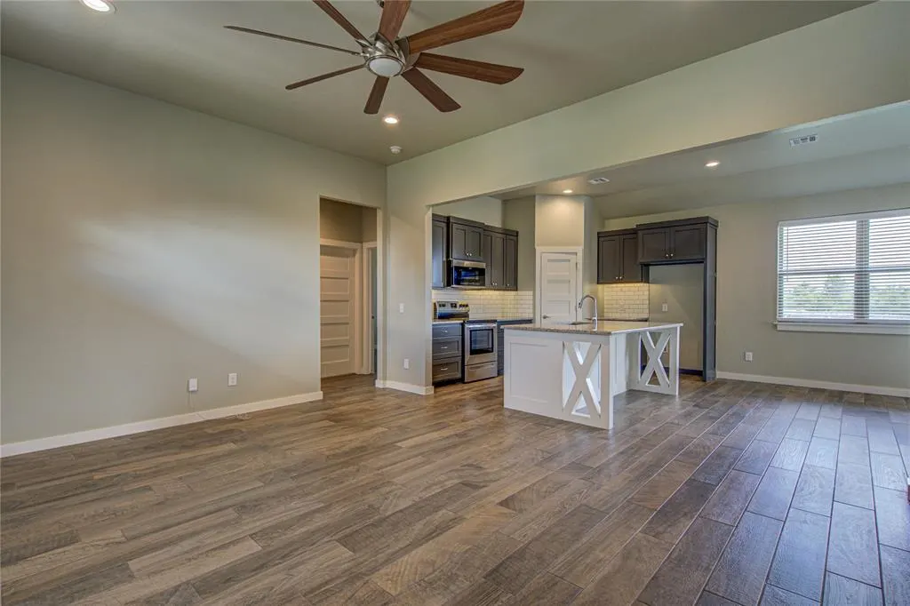Photo 6 — 17359 290th Street, Washington, OK 73093