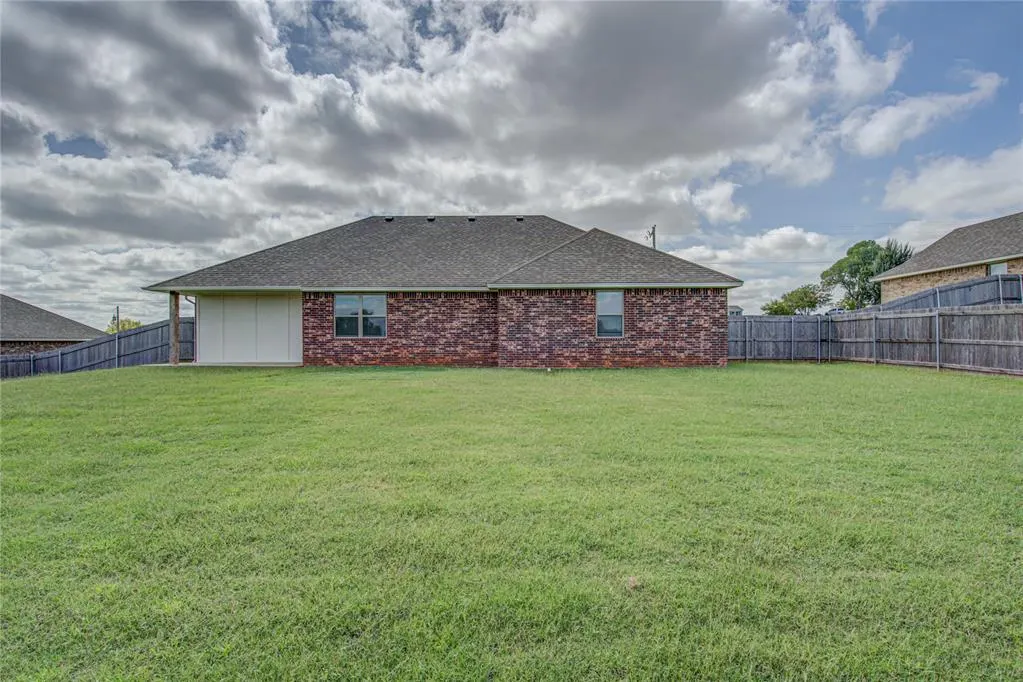 Photo 41 — 17359 290th Street, Washington, OK 73093