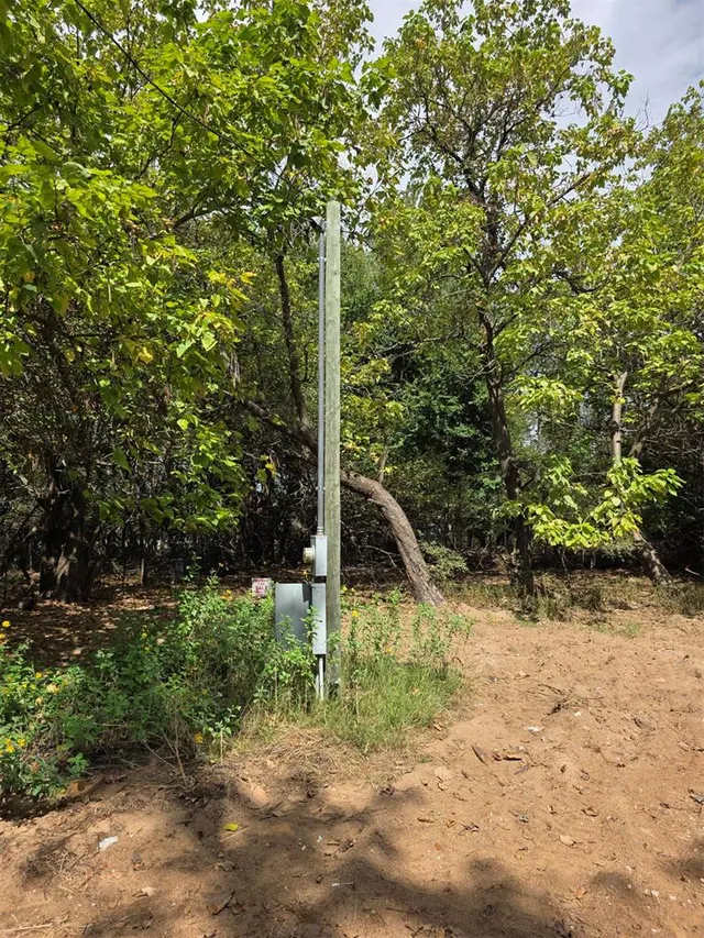 Photo 3 — 8300 Sowell Road, Choctaw, OK 73020
