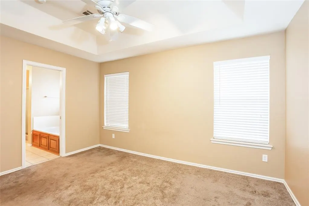 Photo 8 — 641 SW 161st Street, Oklahoma City, OK 73170