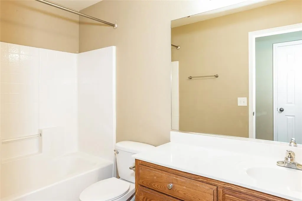 Photo 14 — 641 SW 161st Street, Oklahoma City, OK 73170
