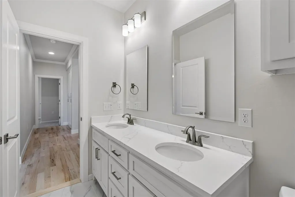 Photo 24 — 18120 Fields Drive, Edmond, OK 73012