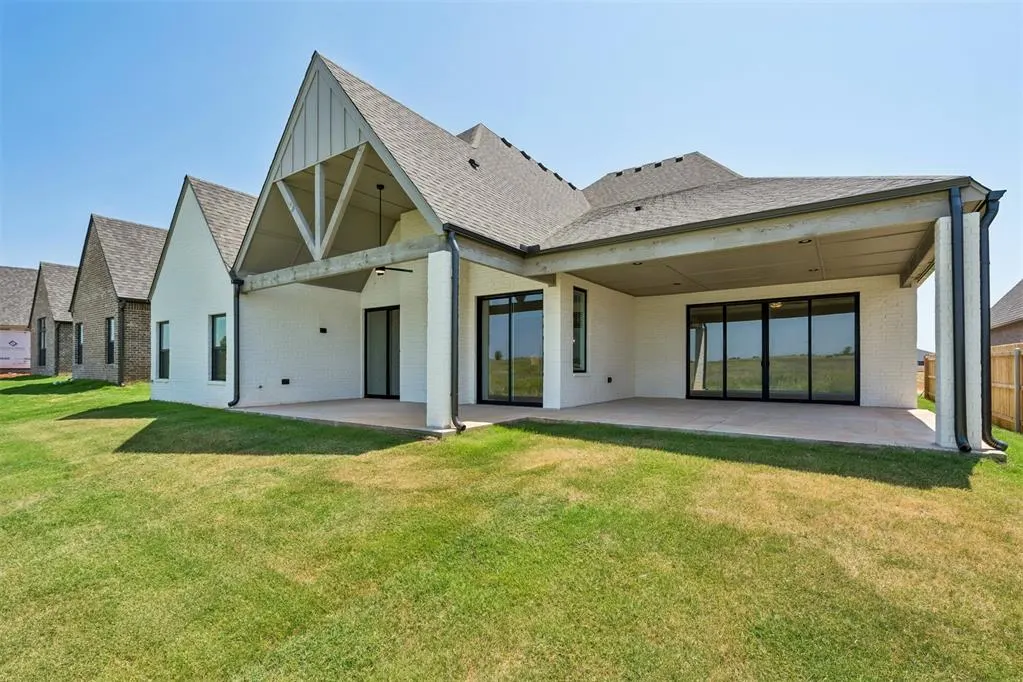 Photo 44 — 18120 Fields Drive, Edmond, OK 73012