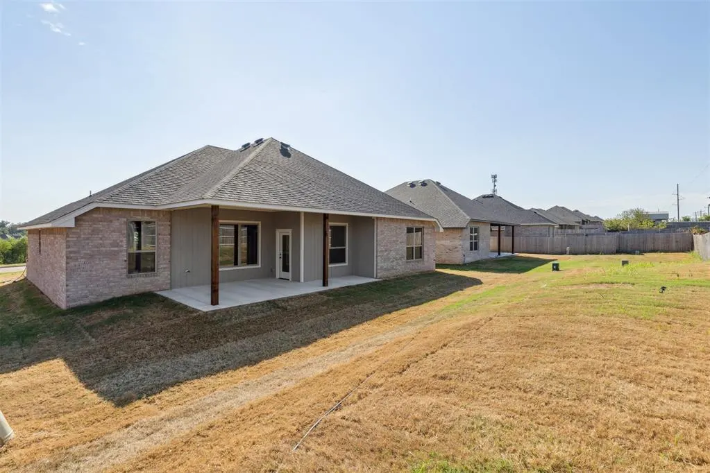 Photo 42 — 1914 Hollow Crest Court, Norman, OK 73071