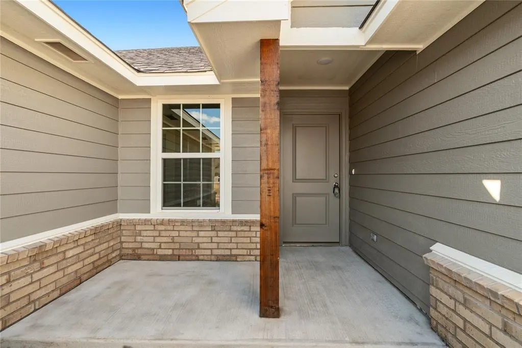 Photo 4 — 4632 Lincoln Landing, Harrah, OK 73045