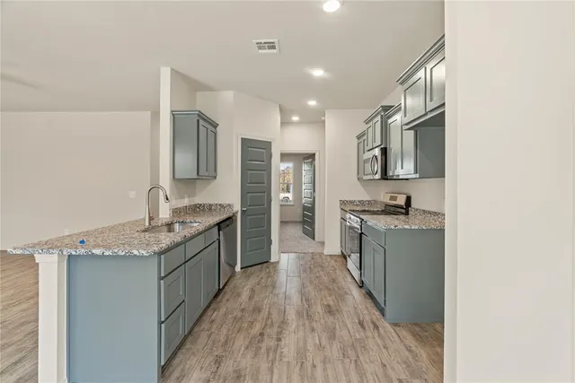 Photo 8 — 4632 Lincoln Landing, Harrah, OK 73045