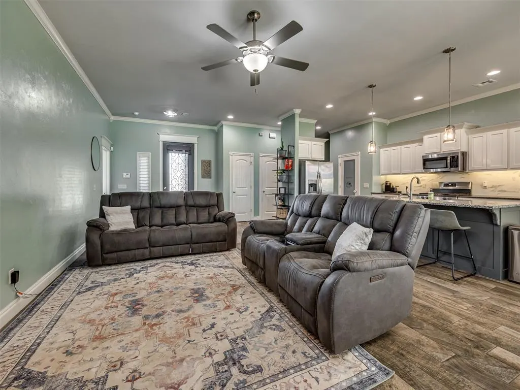 Photo 10 — 4216 Silver Maple Way, Oklahoma City, OK 73179