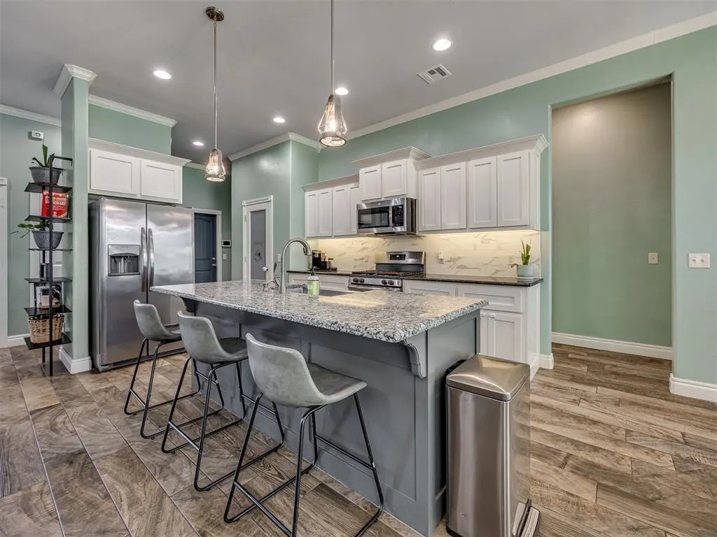 Photo 11 — 4216 Silver Maple Way, Oklahoma City, OK 73179