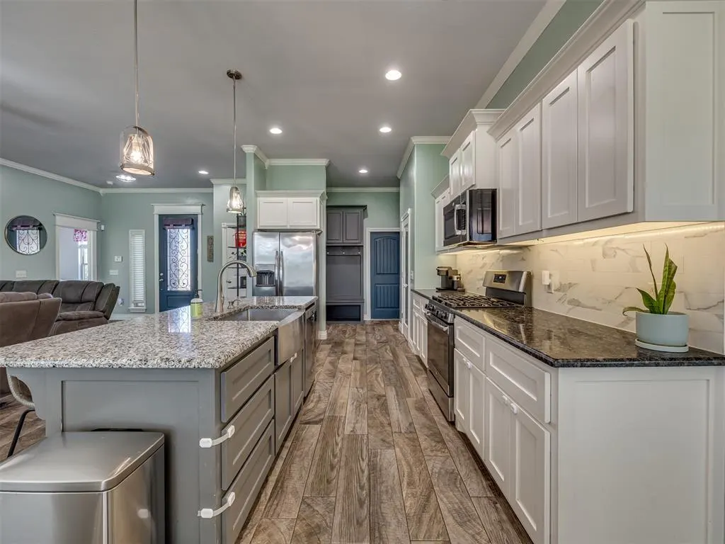 Photo 12 — 4216 Silver Maple Way, Oklahoma City, OK 73179