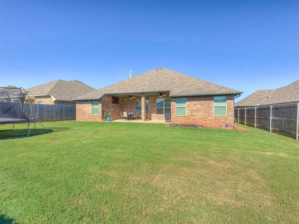 Photo 39 — 4216 Silver Maple Way, Oklahoma City, OK 73179