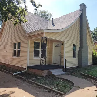 Sold home at 1123 W Kansas Avenue