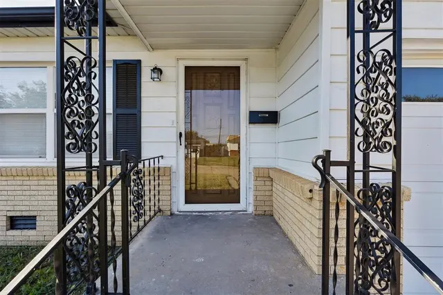Photo 6 — 7012 NW 62nd Street, Bethany, OK 73008