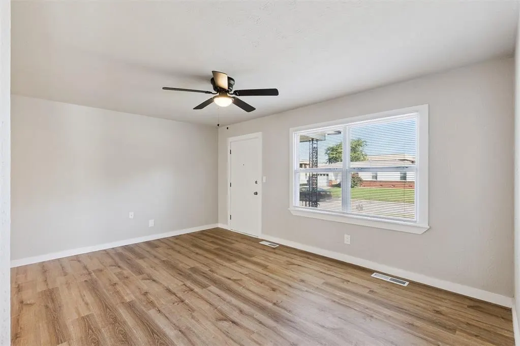 Photo 10 — 7012 NW 62nd Street, Bethany, OK 73008