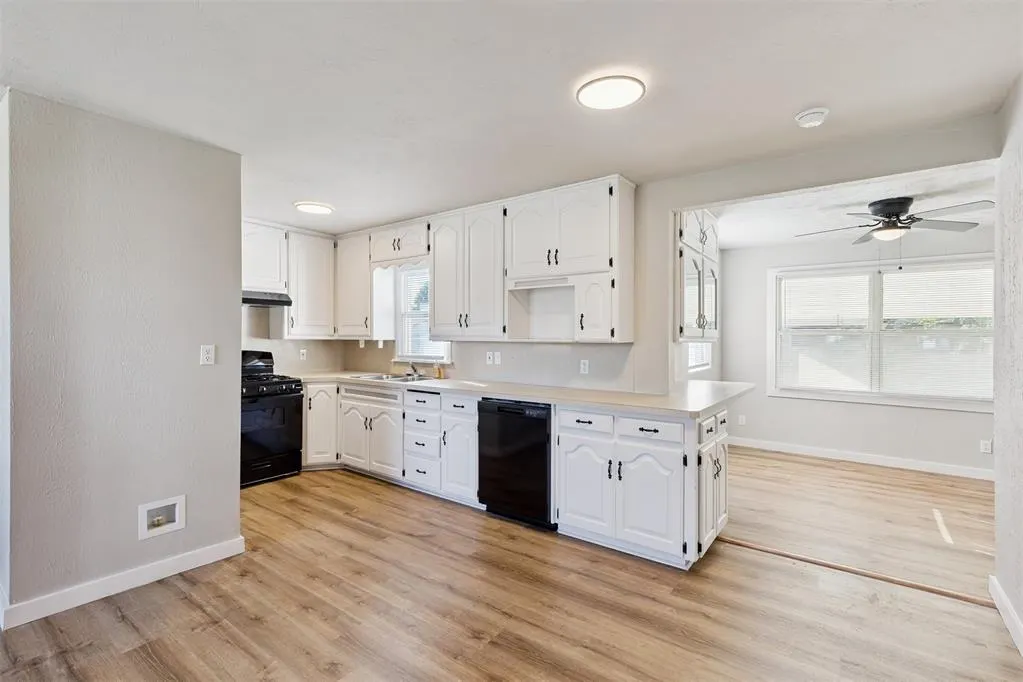 Photo 11 — 7012 NW 62nd Street, Bethany, OK 73008