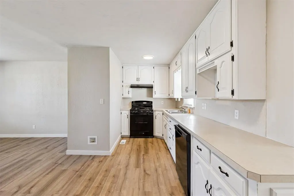 Photo 13 — 7012 NW 62nd Street, Bethany, OK 73008