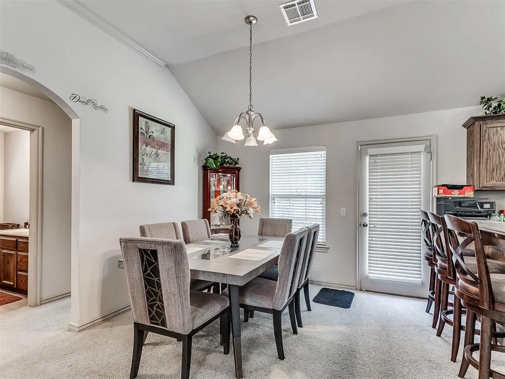 Photo 13 — 8005 John Robert Drive, Oklahoma City, OK 73135