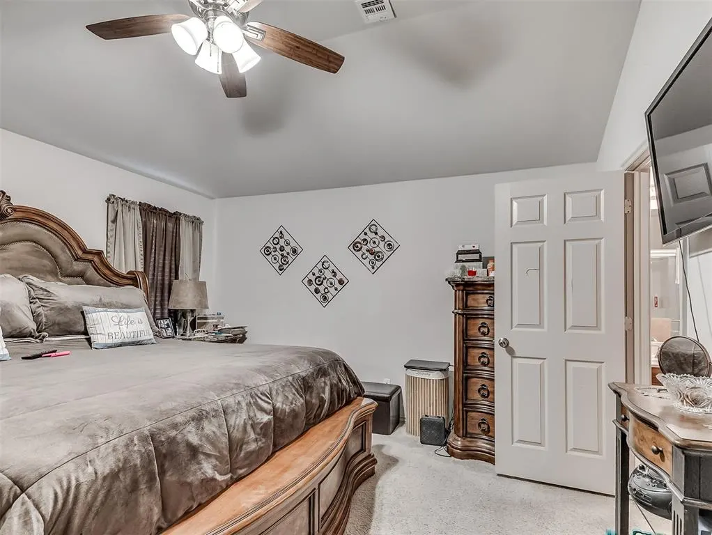 Photo 21 — 8005 John Robert Drive, Oklahoma City, OK 73135