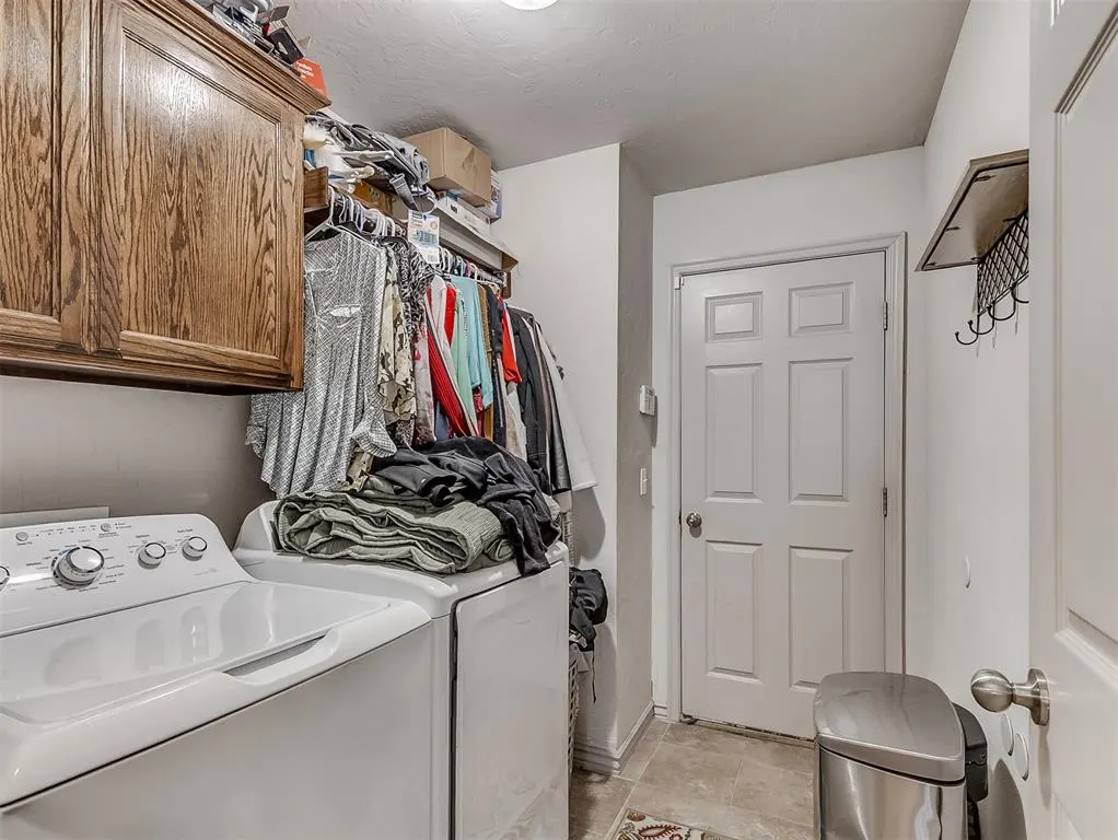 Photo 27 — 8005 John Robert Drive, Oklahoma City, OK 73135