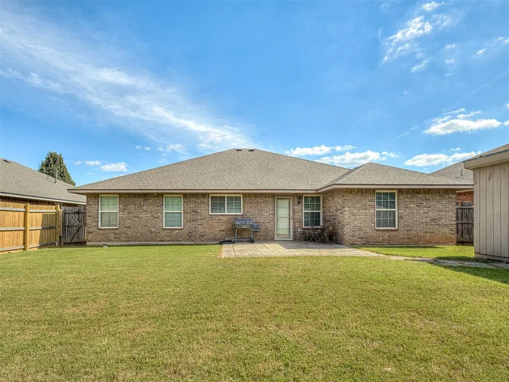 Photo 30 — 8005 John Robert Drive, Oklahoma City, OK 73135