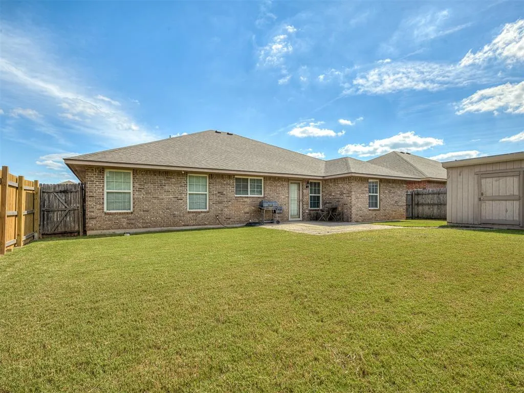 Photo 31 — 8005 John Robert Drive, Oklahoma City, OK 73135