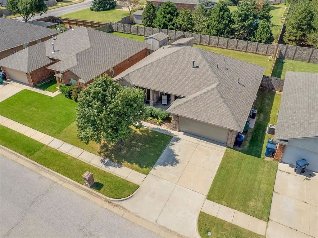 Photo 36 — 8005 John Robert Drive, Oklahoma City, OK 73135