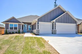 Sold home at 3018 Hollow Crest Lane