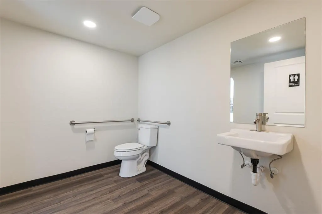 Photo 9 — 2812 W Hefner Road, Oklahoma City, OK 73120