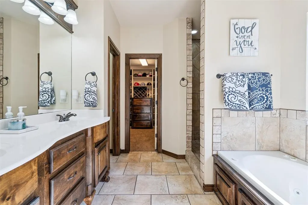 Photo 20 — 10829 Taylor Paige Drive, Midwest City, OK 73130