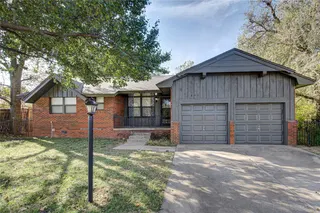 Sold home at 409 N Midwest Boulevard
