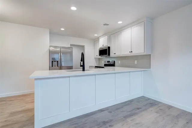 Photo 7 — 224 NW 122nd Street A, Oklahoma City, OK 73114